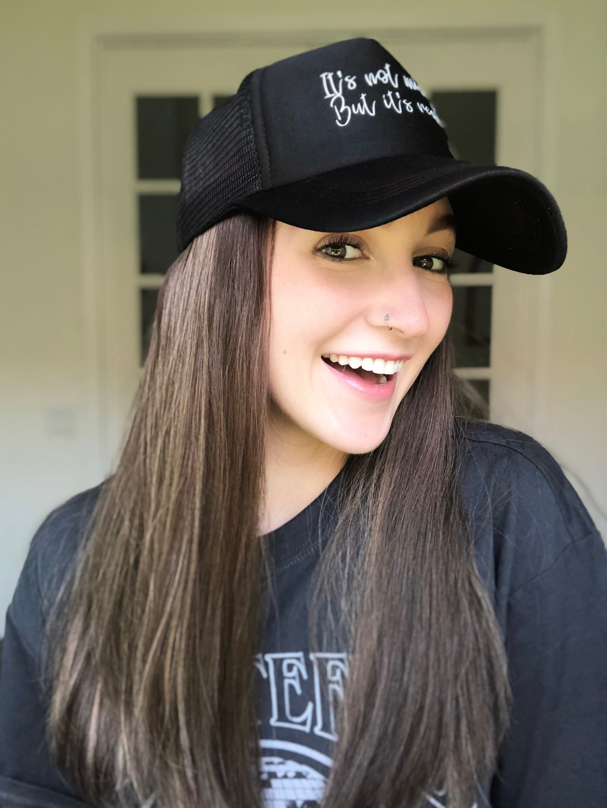"Jennifer" Hat Wig (M)