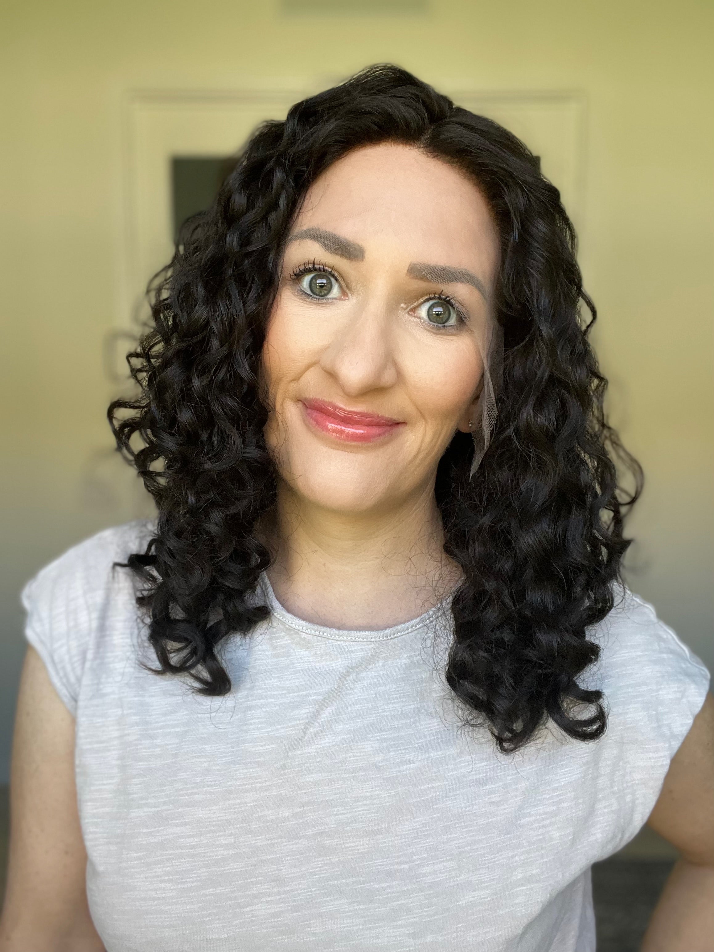 "Cari Curly Lace Top Wig (S)