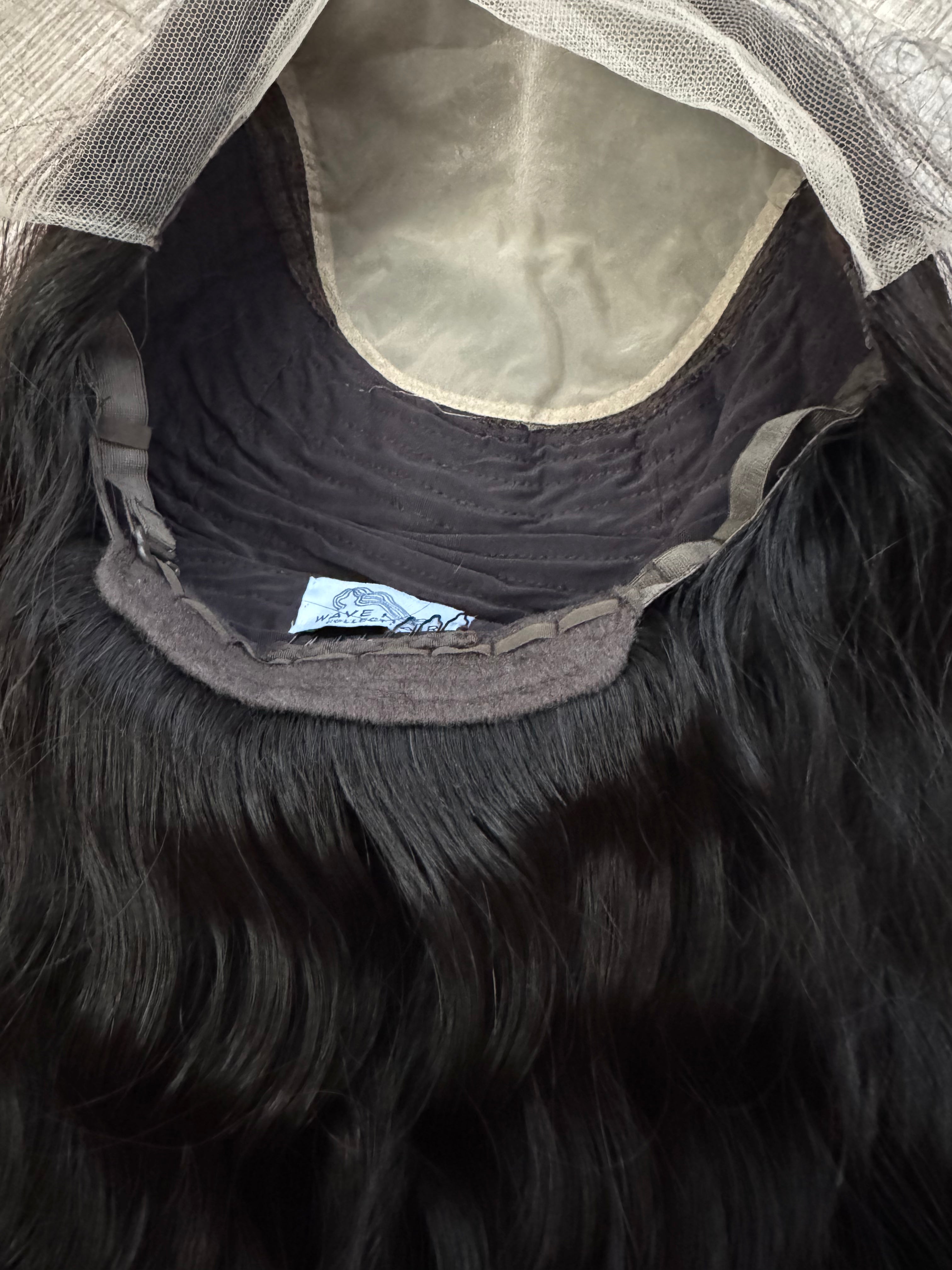 "Cari" Wavy Lace Top Wig (M)