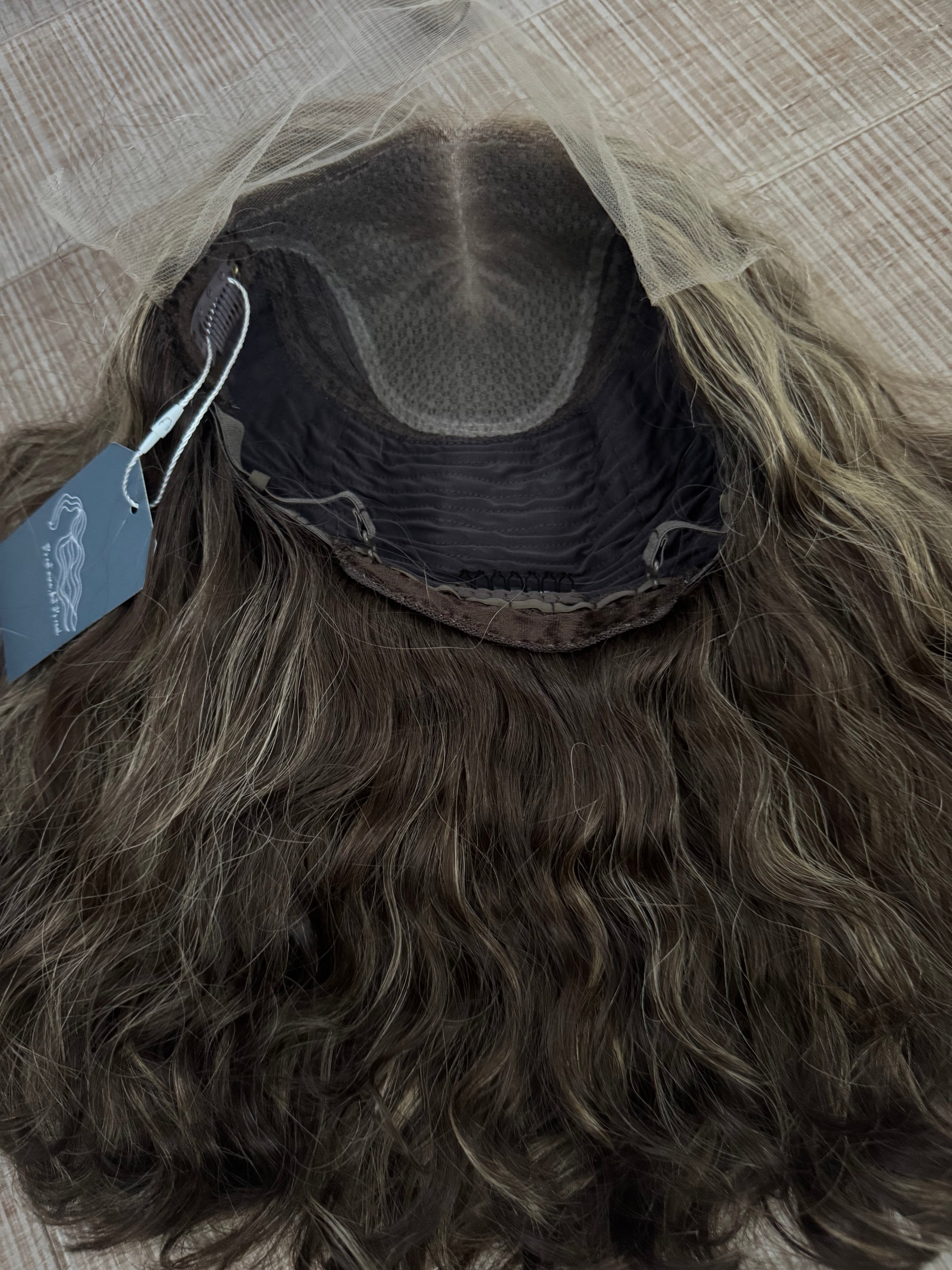 "Wren" Wavy Lace Top Wig (S)