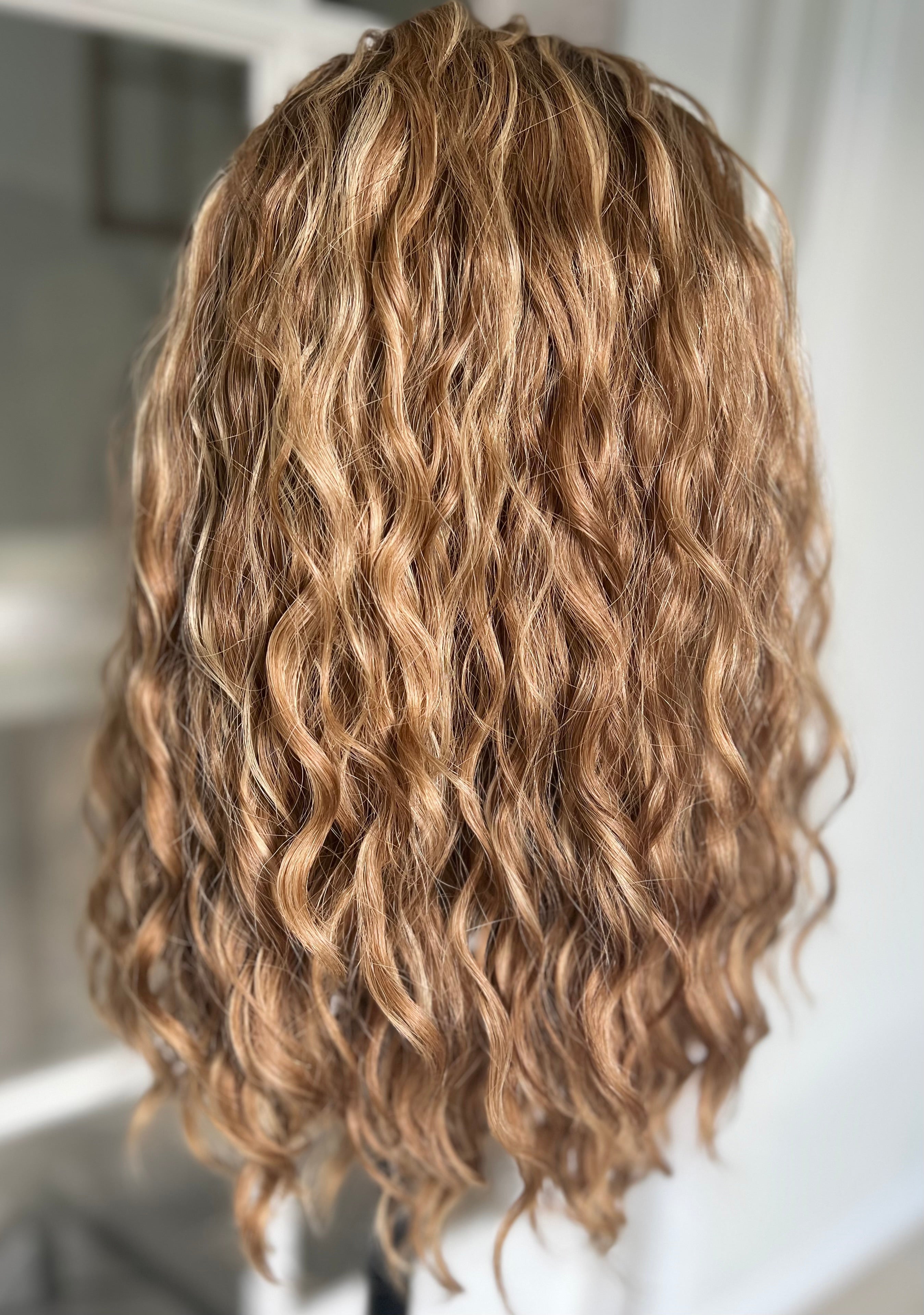 "Jenna" Curly Bandfall Wig (M)