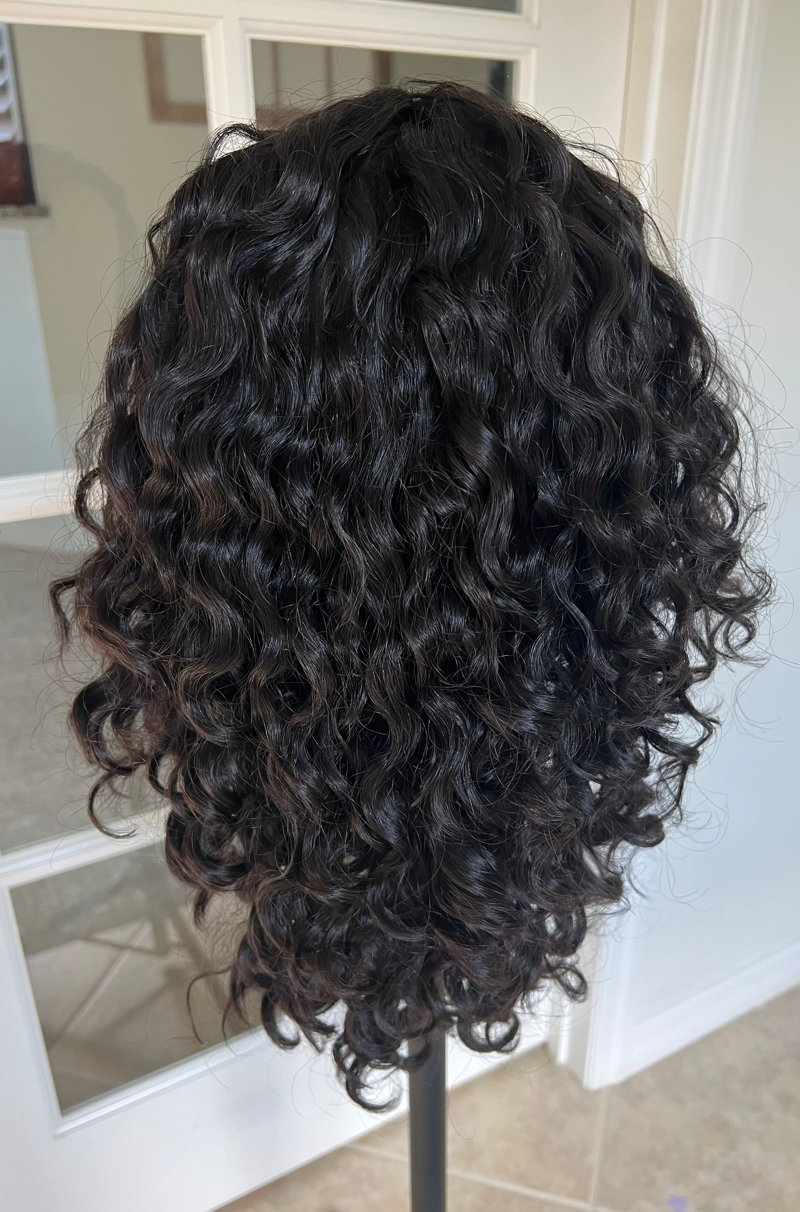 "Cari Curly Lace Top Wig (S)