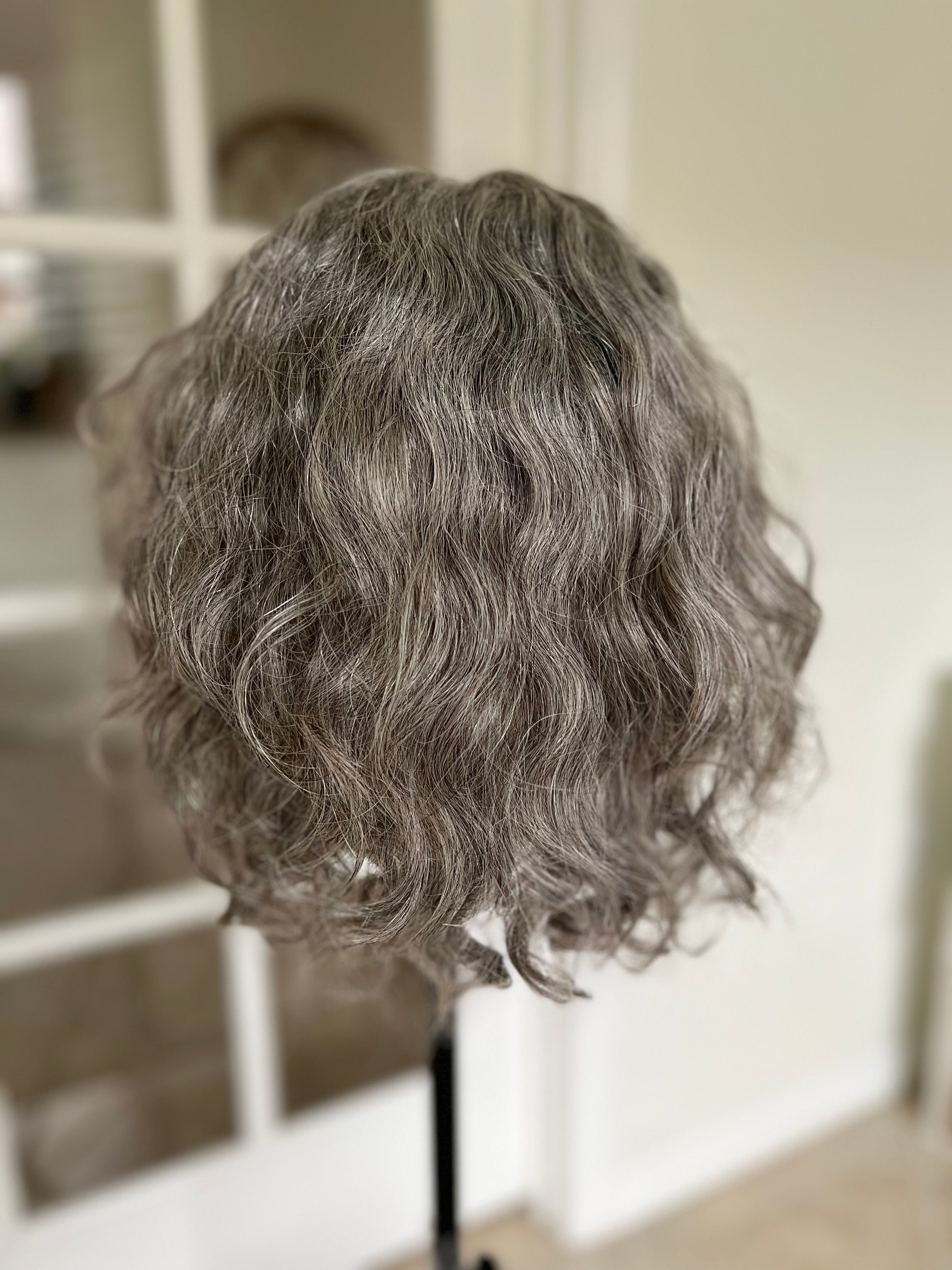 Pearl Collection no.26 Virgin Slavic Wavy Topper