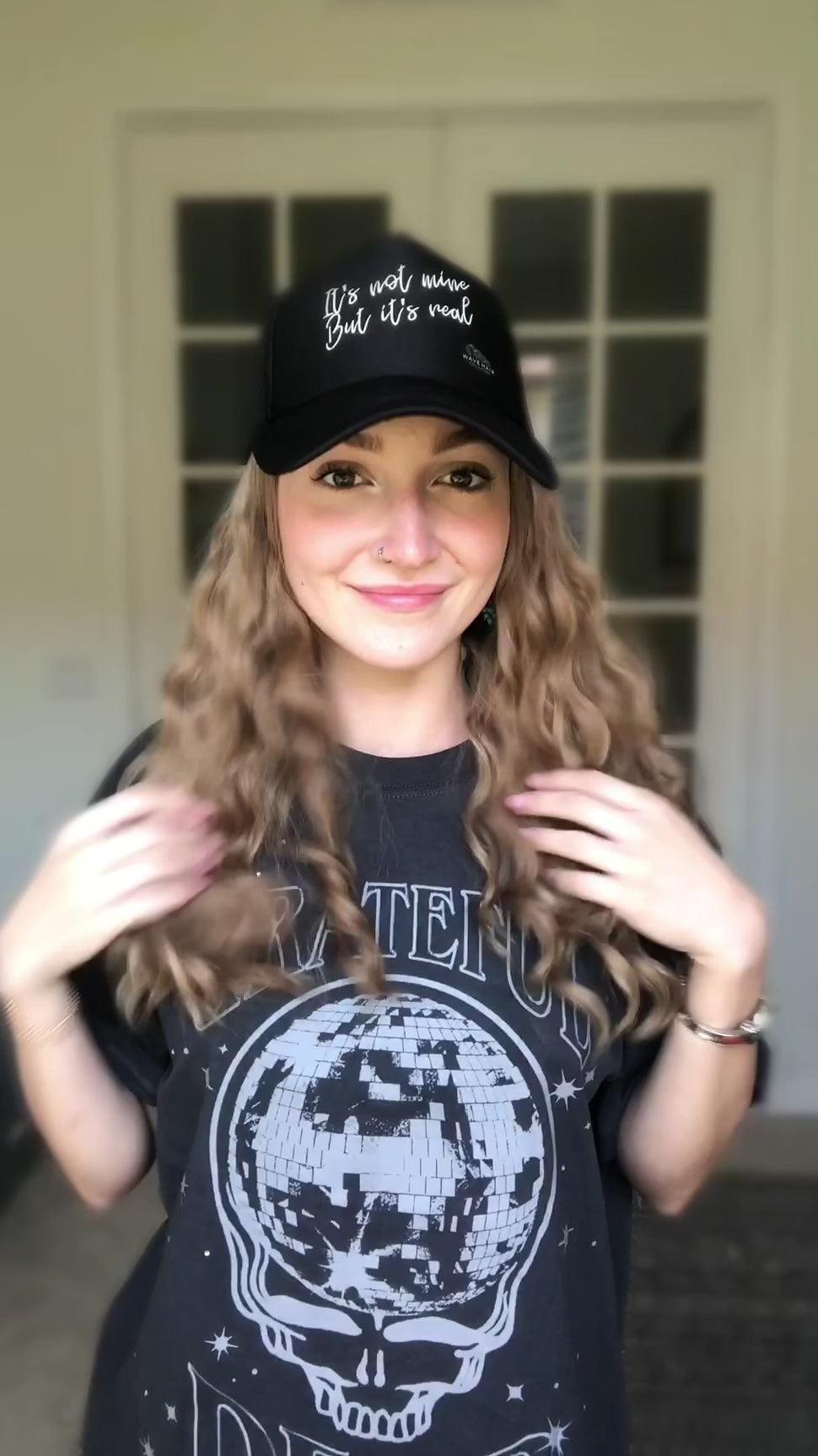 "Marina" Curly Hat Wig (S)