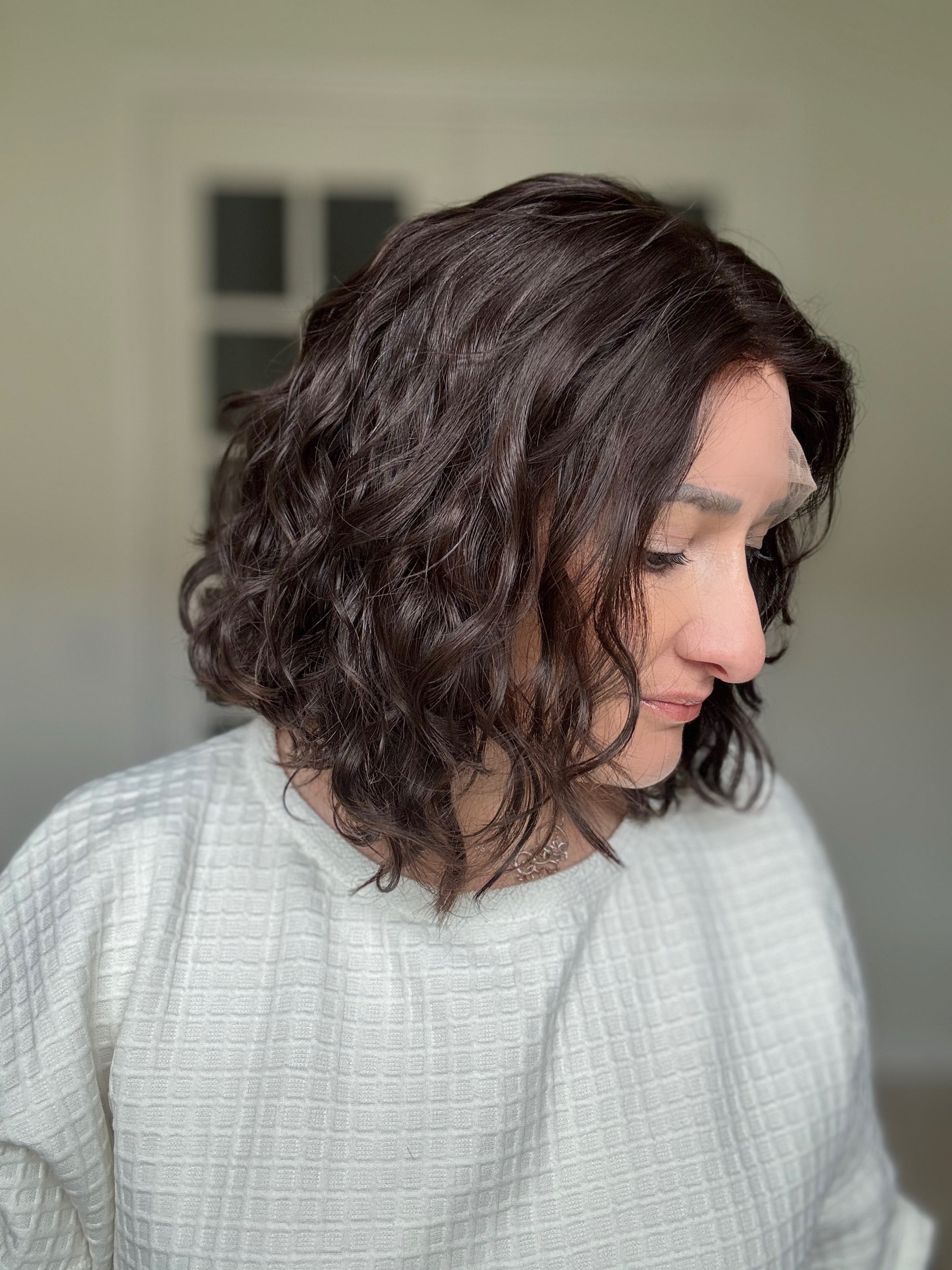 &quot;Isla&quot; Wavy Lace Top Wig (M)