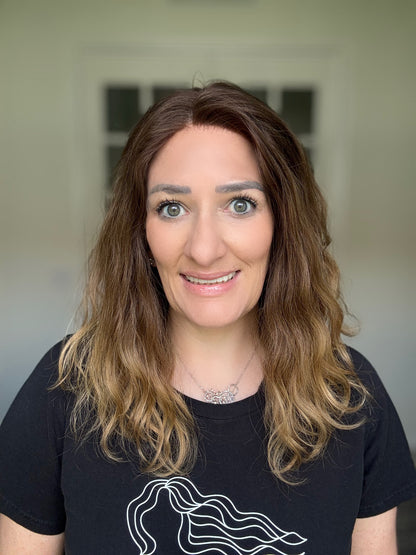 &quot;Juniper&quot;  Wavy Lace Top Wig (S)