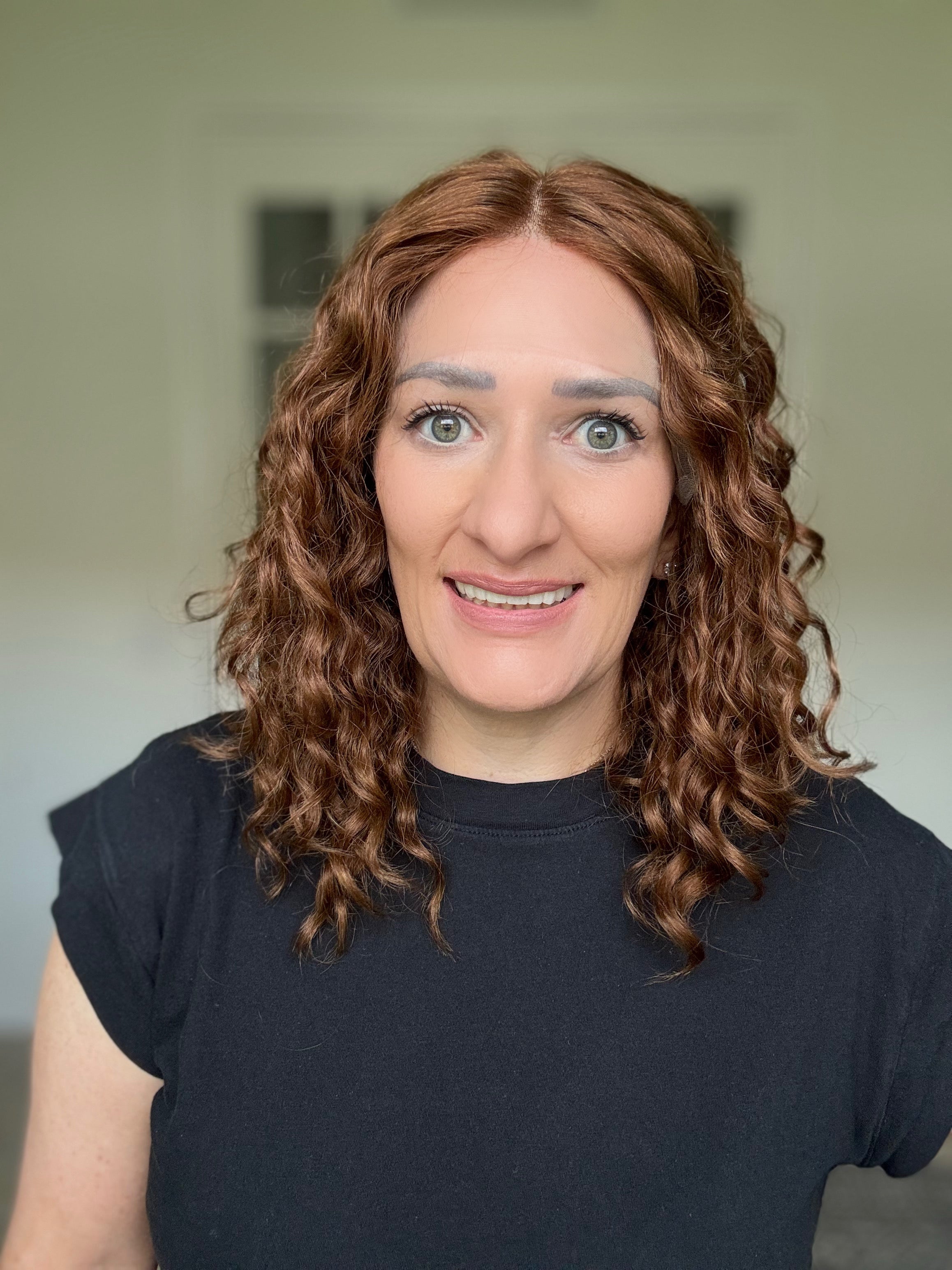 &quot;Rhea&quot; Curly Lace Top Wig (M)