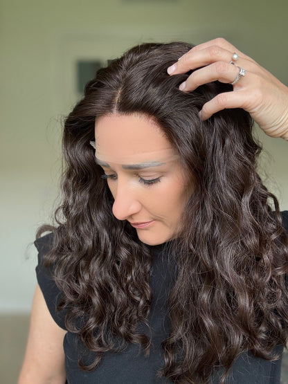 &quot;Kelda&quot; Curly Lace Top Wig (M)