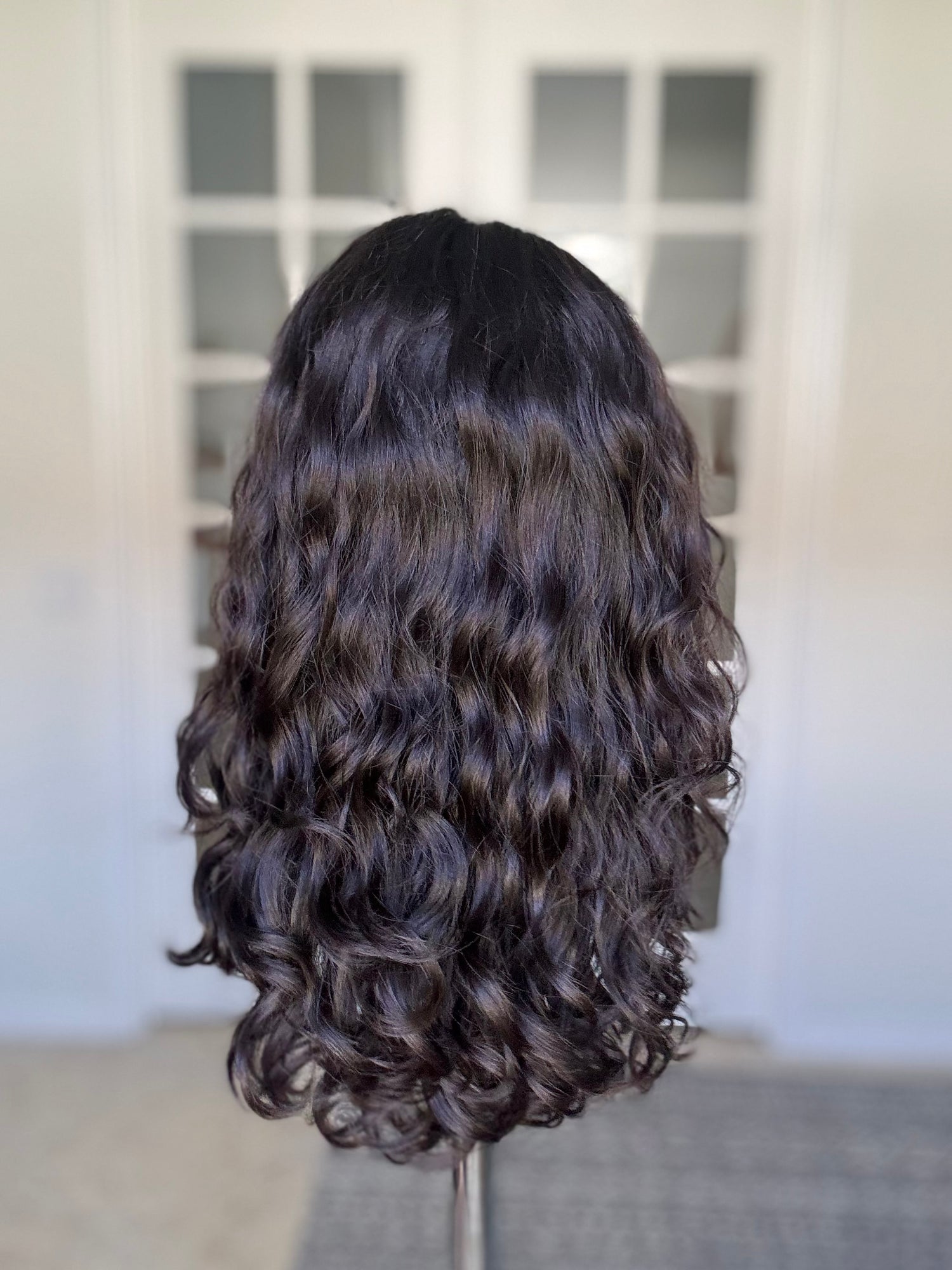 &quot;Lana&quot; Wavy Lace Top Wig (M)