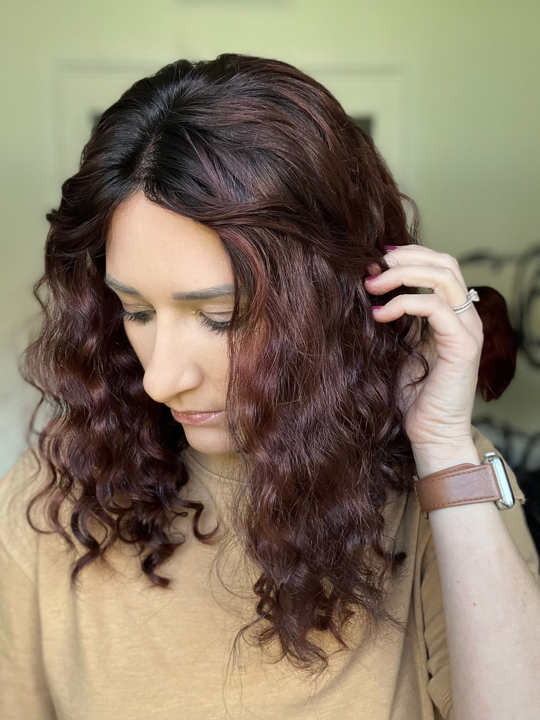 Pearl Collection no. 21 Slavic Curly Topper