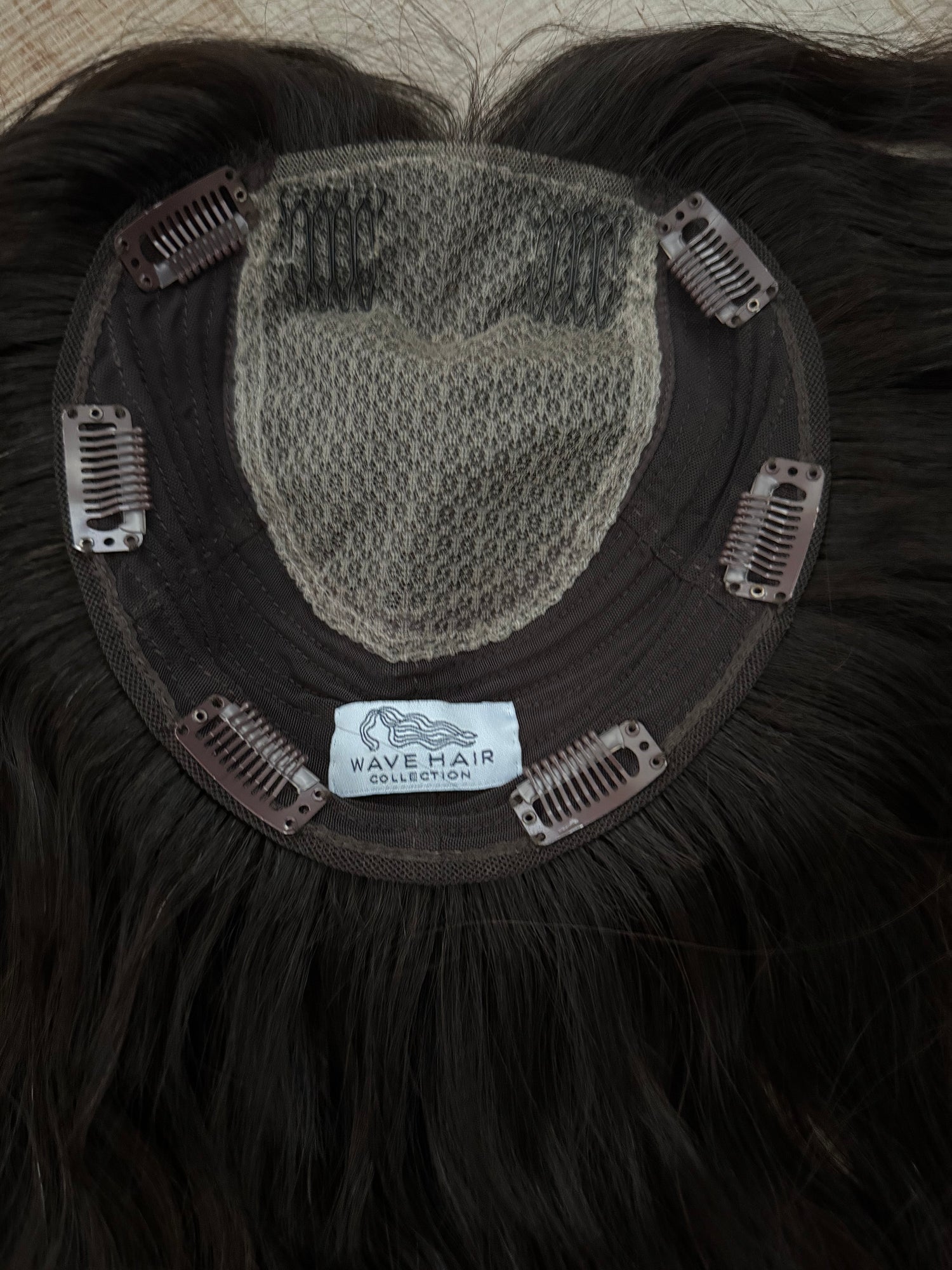 "Beryl" 8x8 Wavy Topper