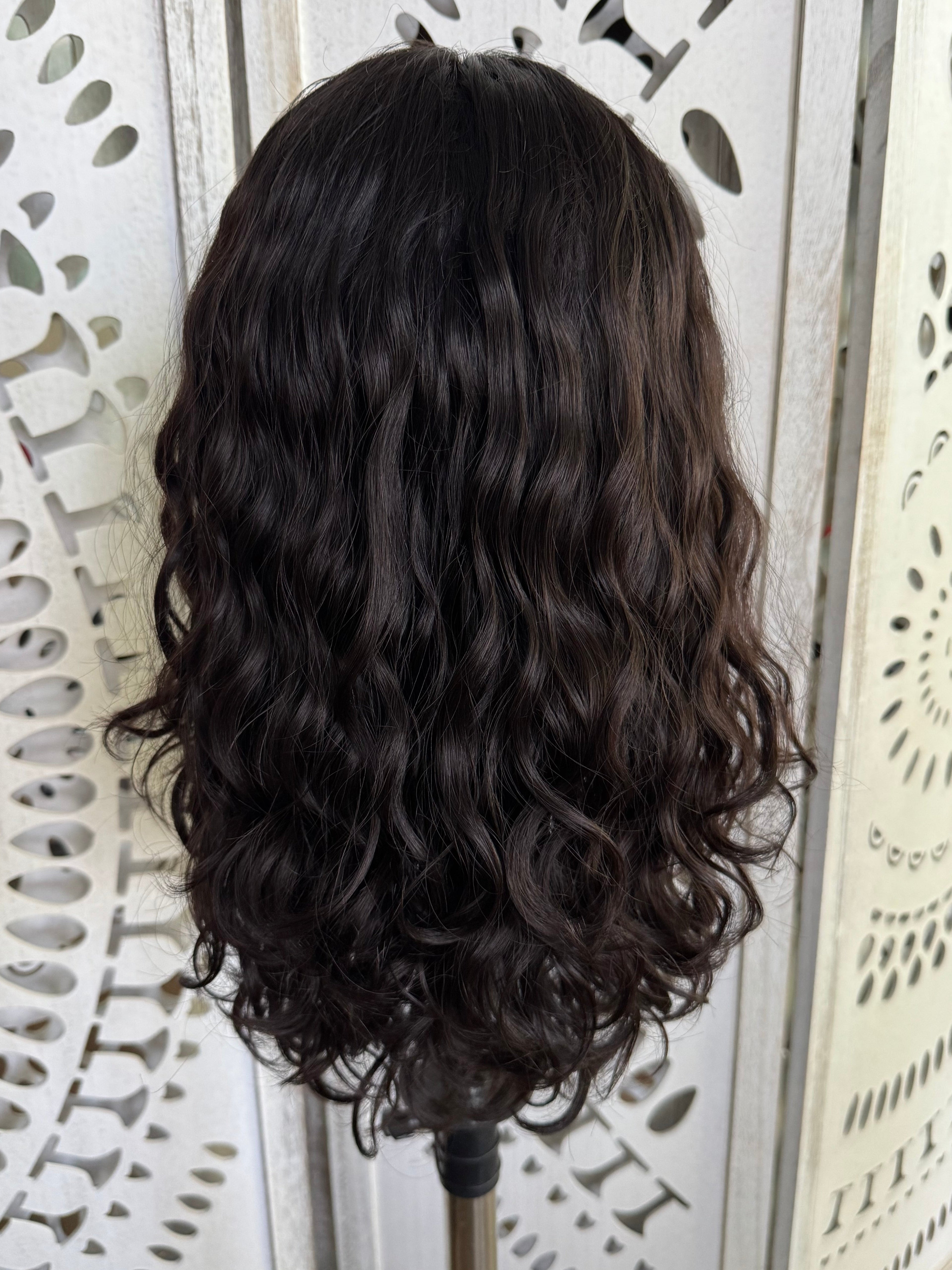 "Cari" Wavy Lace Top Wig (M)