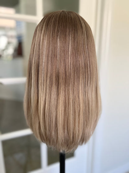 &quot;Nixie&quot; Lace Top Wig (M)