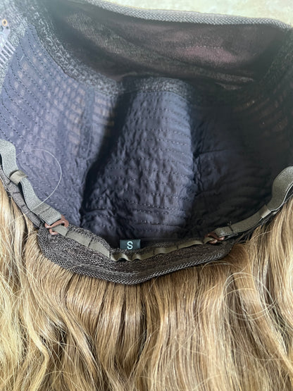 &quot;Marina&quot; Curly Hat Wig (S)